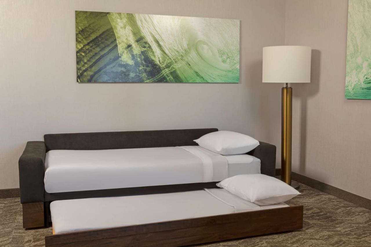 Springhill Suites By Marriott West Sacramento Exterior photo